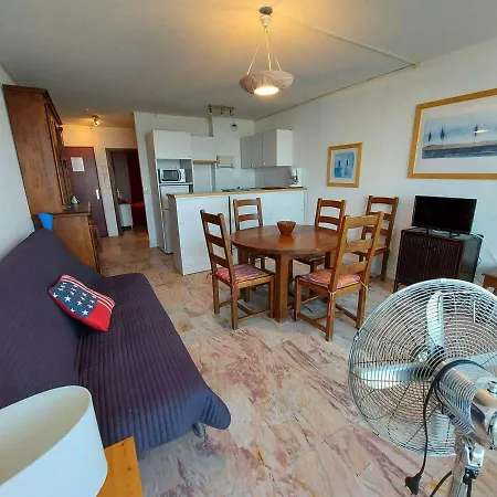Apartamento 2 Pieces Avec Terrasse En Front De A Louer - Fr-1-423-181 *
