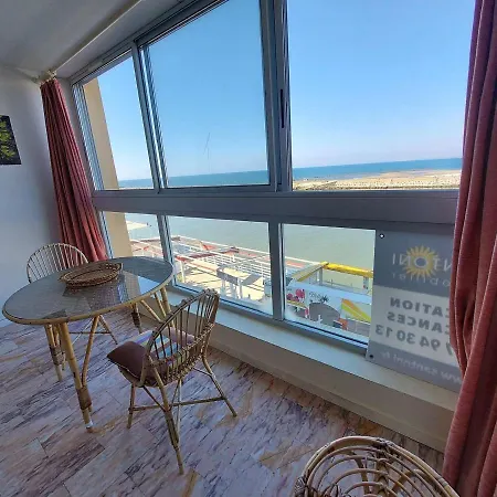 Apartamento 2 Pieces Avec Terrasse En Front De A Louer - Fr-1-423-181 *