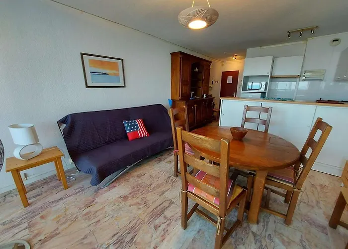 2 Pieces Avec Terrasse En Front De A Louer - Fr-1-423-181 Ле-Гро-д'Агд